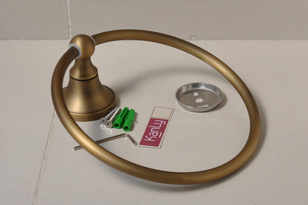 Vòng treo khăn bằng đồng Kanly GCK02