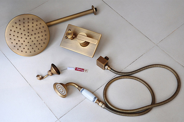 Bộ sen tắm âm tường nóng lạnh bằng đồng Kanly GCS75
