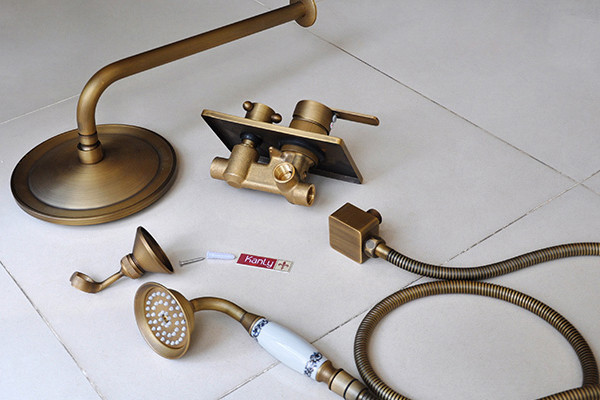 Bộ sen tắm âm tường nóng lạnh bằng đồng Kanly GCS75