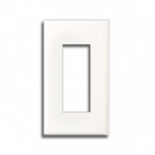 Mặt góc vuông dùng cho 3 thiết bị dòng Full Color Panasonic WZV7843W