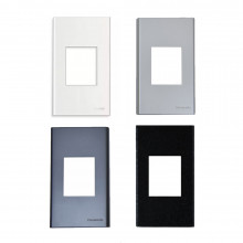 Mặt dùng riêng cho ổ đơn 3 chấu dòng WIDE-W Panasonic WEV680290