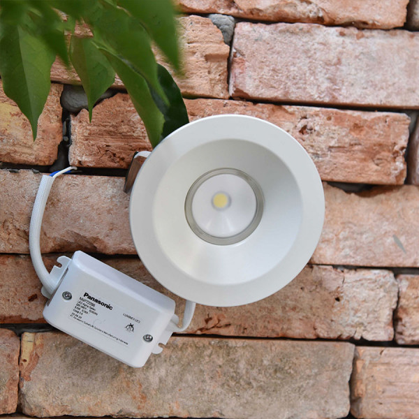 Đèn LED âm trần Panasonic Downlight Alpha Series tròn