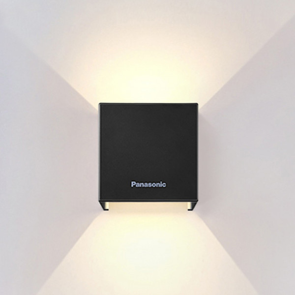 Đèn gắn tường LED trang trí Panasonic HHBQ1005B88