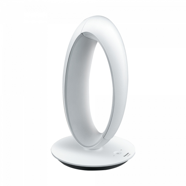 Đèn bàn LED Panasonic SQ-LE530K-W trục đèn xoay 180 độ