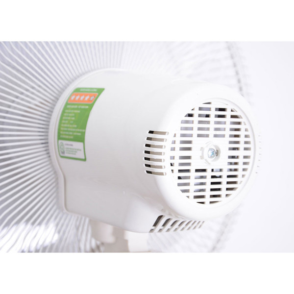 Quạt treo tường Panasonic có remote F-409MB