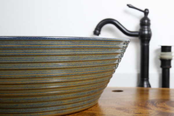 Chậu lavabo đặt bàn Kanly sứ hoa văn SU018