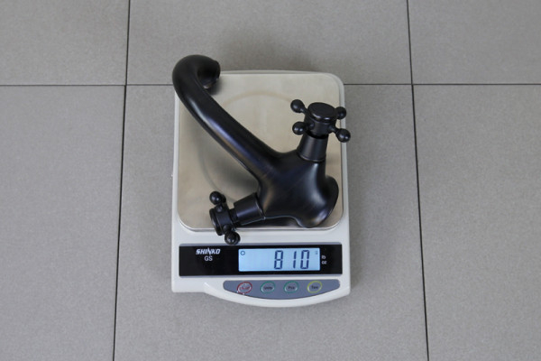 Vòi chậu lavabo nóng lạnh bằng đồng Kanly GCV05B