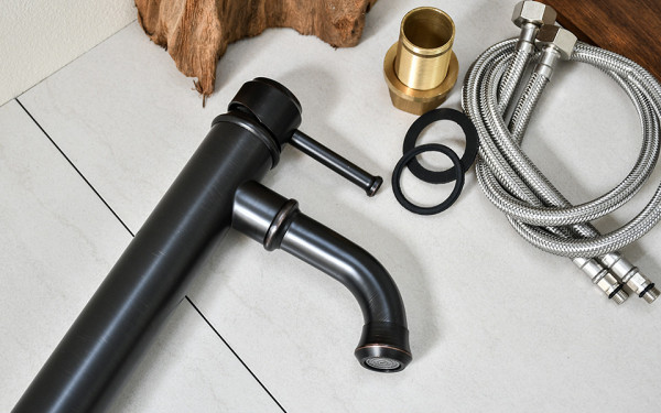 Vòi chậu lavabo nóng lạnh bằng đồng Kanly GCA20B/V20B