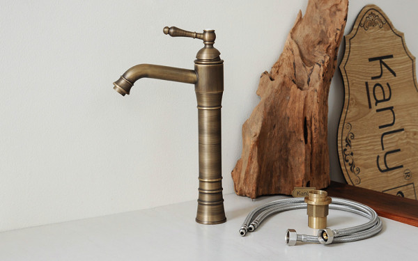 Vòi chậu lavabo nóng lạnh bằng đồng Kanly GCA13/GCV13