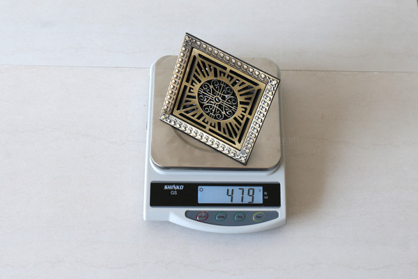 Phễu thoát sàn bằng đồng 12x12cm Kanly GCP22