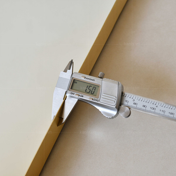 Gương soi tròn khung bằng đồng 50x70cm Kanly PK11.02