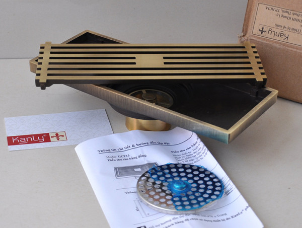 Phễu thoát sàn bằng đồng 8x20cm Kanly GCP83