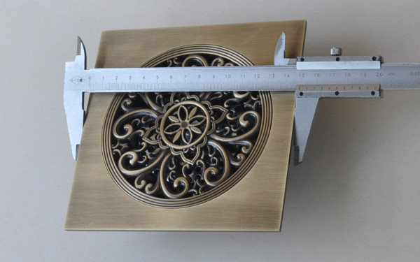 Phễu thoát sàn bằng đồng 15x15cm Kanly GCP15C