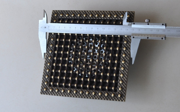 Phễu thoát sàn bằng đồng 15x15cm Kanly GCP15E