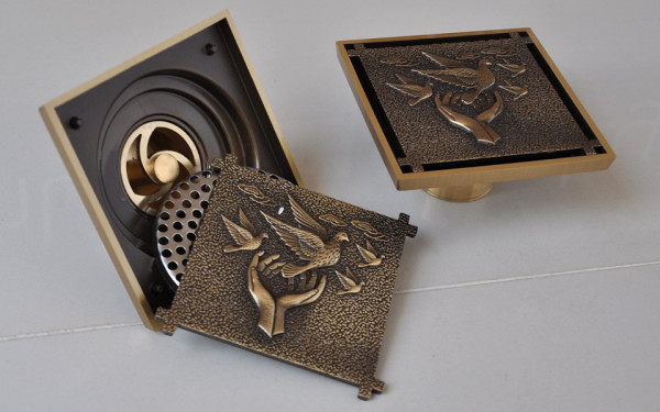 Phễu thoát sàn bằng đồng 10x10cm Kanly GCP12