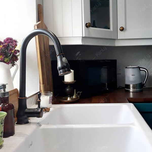 Vòi rửa bát nóng lạnh bằng đồng Kanly GCC09B