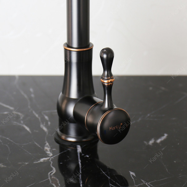 Vòi rửa bát nóng lạnh bằng đồng Kanly GCC09B