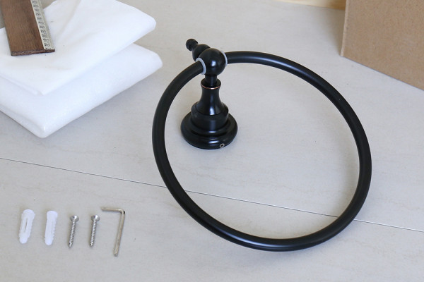 Vòng treo khăn bằng đồng Kanly GCK02B