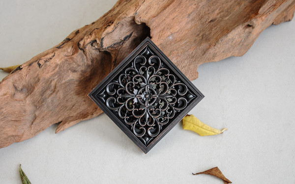 Phễu thoát sàn bằng đồng 10x10cm Kanly GCP01B