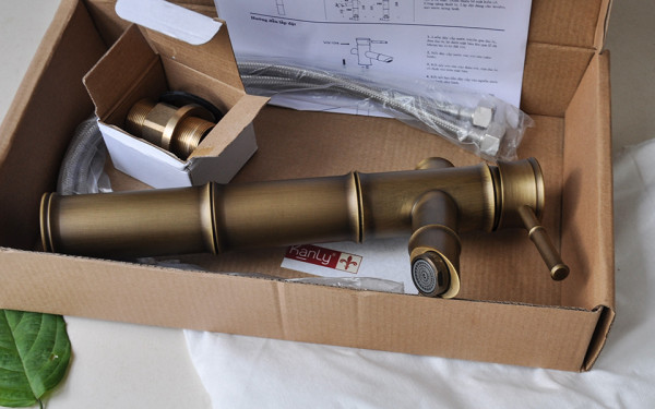 Vòi chậu nóng lạnh bằng đồng Kanly GCA02/V02