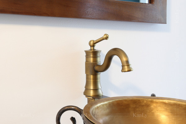 Vòi chậu nóng lạnh bằng đồng Kanly GCA16/V16