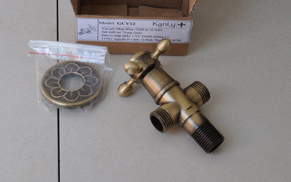 Van góc bằng đồng Kanly GCV12