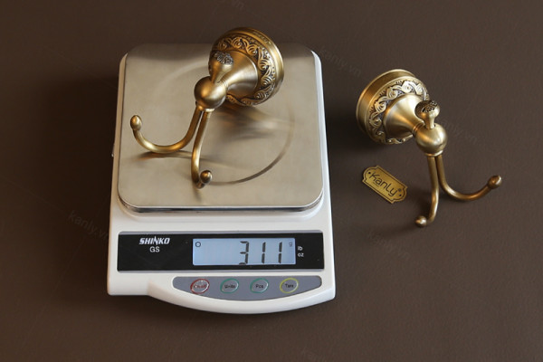 Móc treo đôi bằng đồng Kanly GCH01