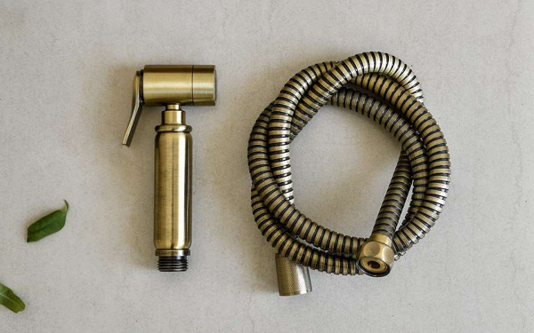 Vòi xịt vệ sinh bằng đồng Kanly GCK22N