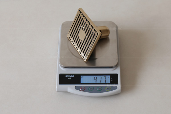 Phễu thoát sàn bằng đồng 10x10cm Kanly GCP11