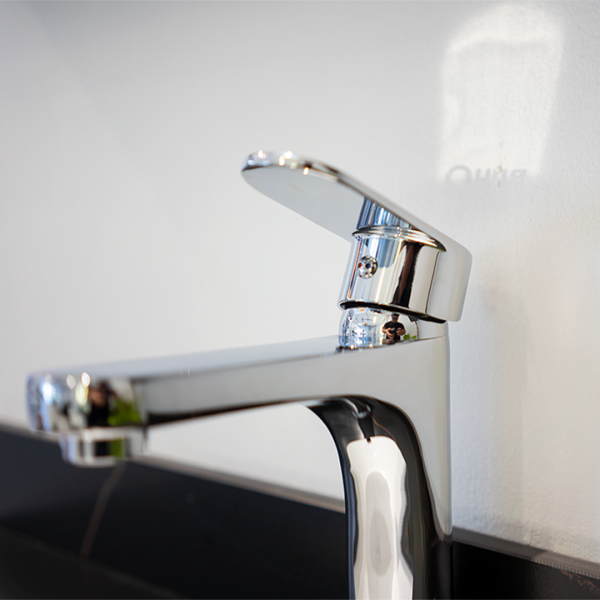 Vòi Chậu Lavabo Nóng Lạnh HITA HAZKL004