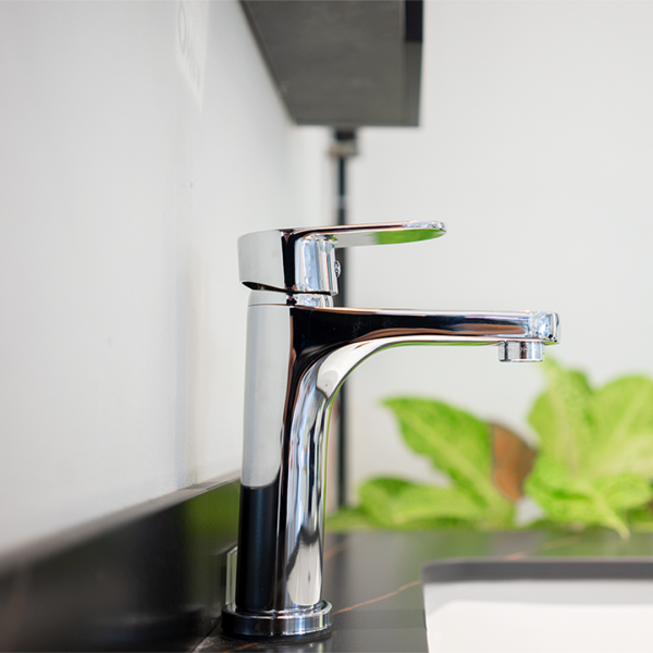 Vòi Chậu Lavabo Nóng Lạnh HITA HAZKL004