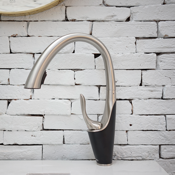 Vòi Bếp Dây Rút Nóng Lạnh HITA HK1002NB