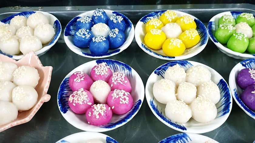 Bánh trôi bánh chay màu sắc bắt mắt