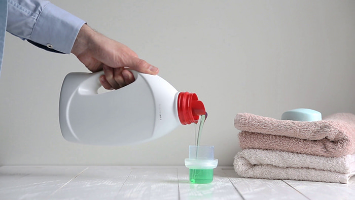 Nước vệ sinh chuyên dụng giúp tẩy rửa chuyên sâu