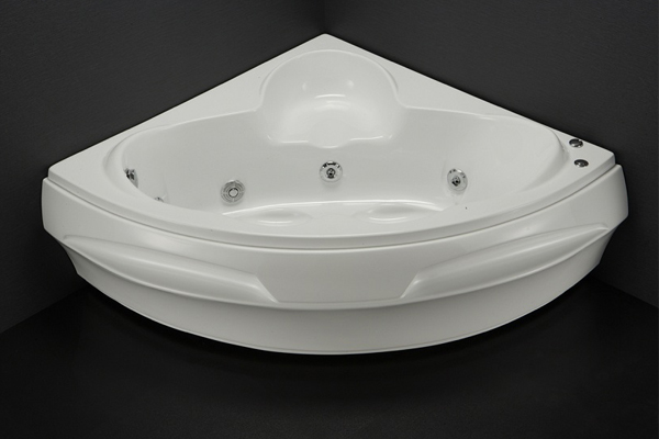 Hình 3: Bồn tắm góc Caesar sở hữu hai chức năng chính là tắm ngâm và tắm Massage