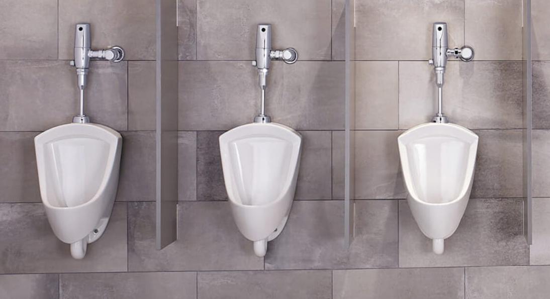 Hãy mua bồn cầu chính hãng, đầy đủ bảo hành