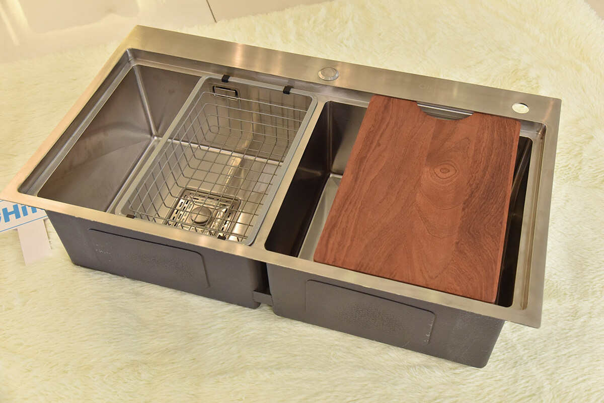 Chậu rửa chén 2 hố kèm rổ inox HITA HDS8248 82x48cm