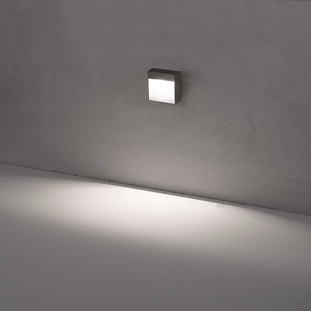 Đèn LED chiếu chân lắp nổi Nanoco NSL1711 / NSL1713