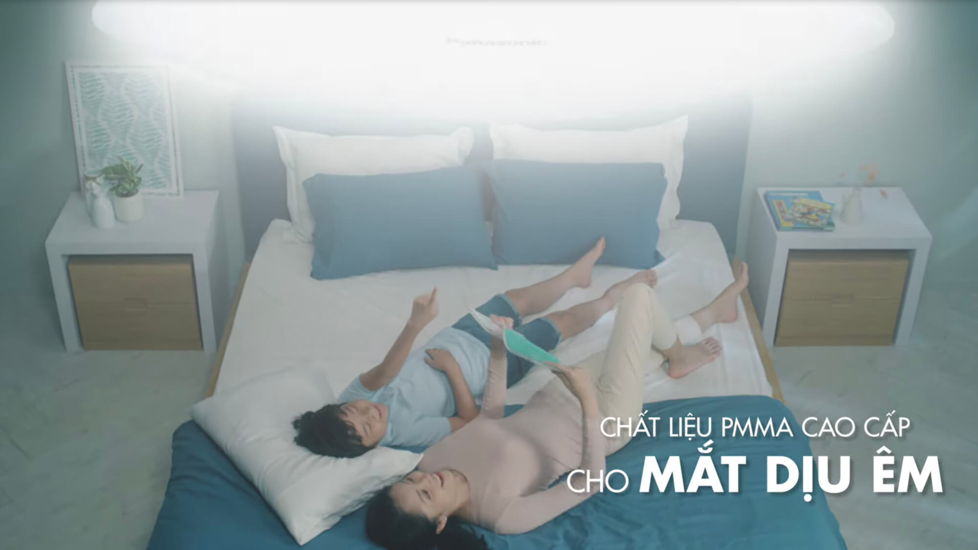 Đèn trần LED 28W có remote điều khiển Pansonic HH-XZ301788