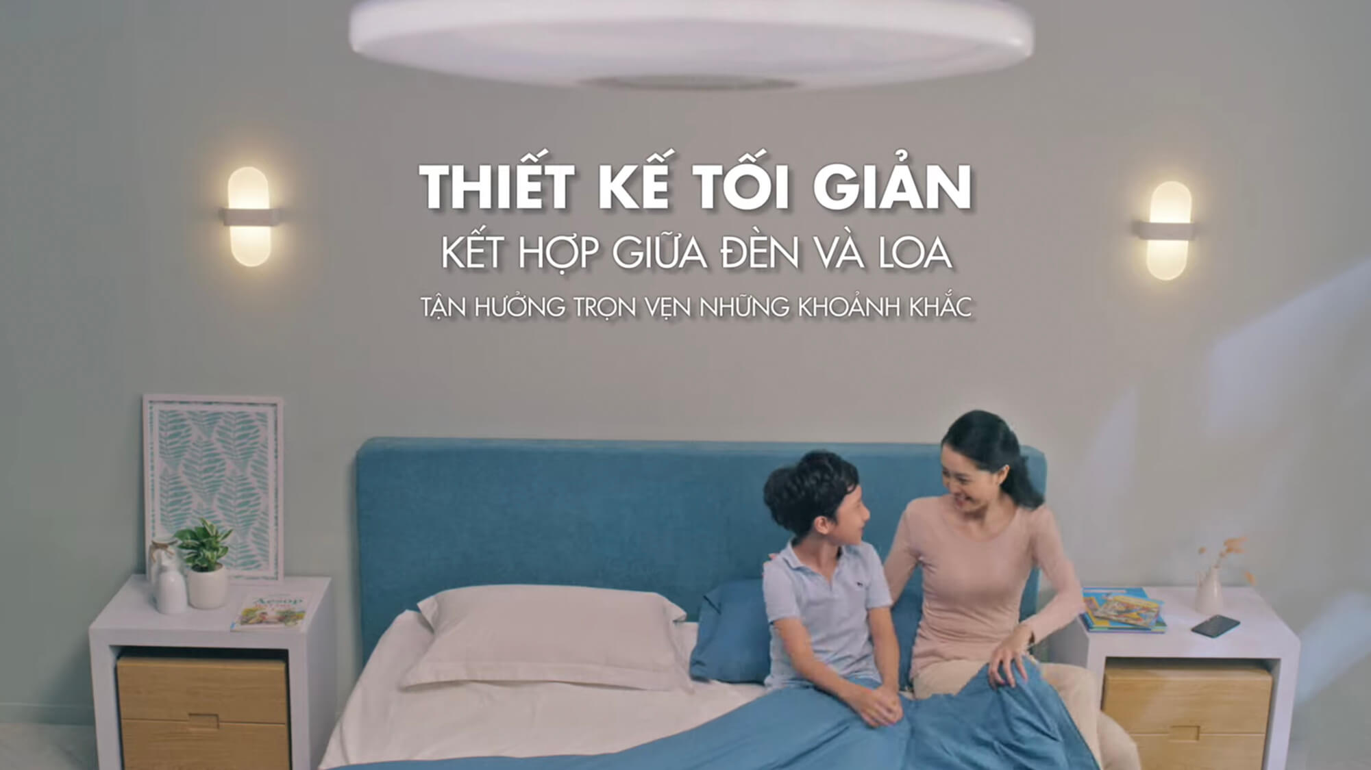 Đèn trần LED trang trí Panasonic 25W kết hợp loa Bluetooth