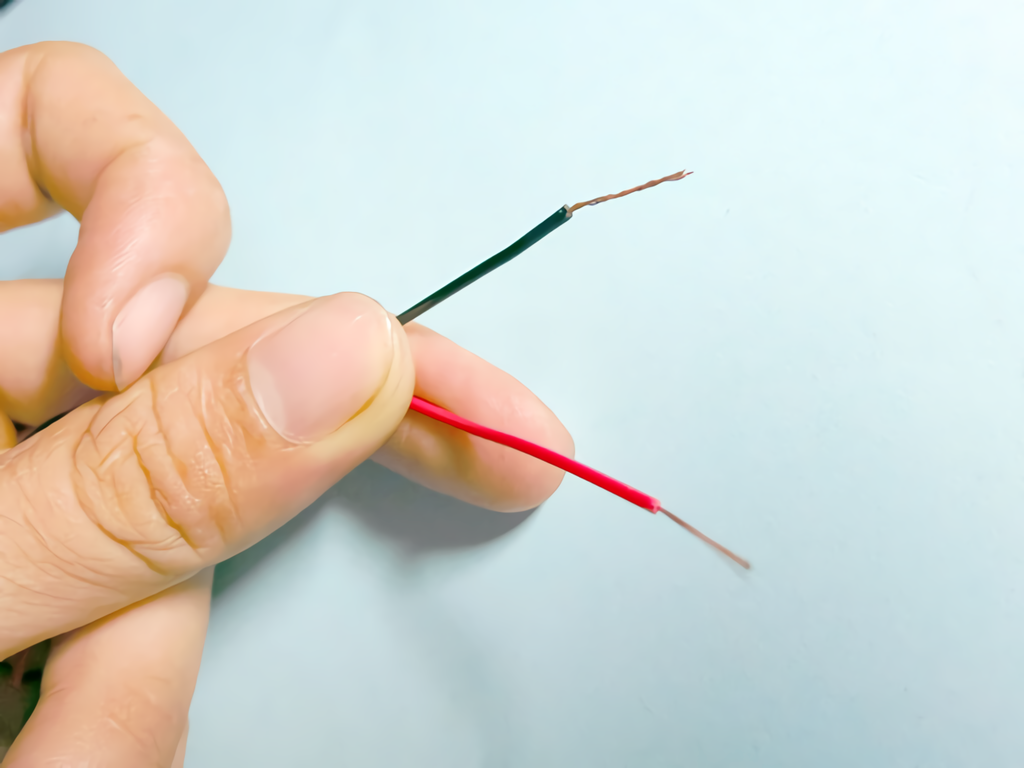 Dây đèn bên trong bị đứt