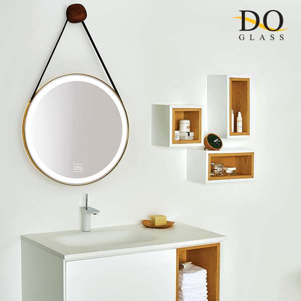 Loại gương tầm trung thường là những sản phẩm có thiết bị đèn led đi kèm