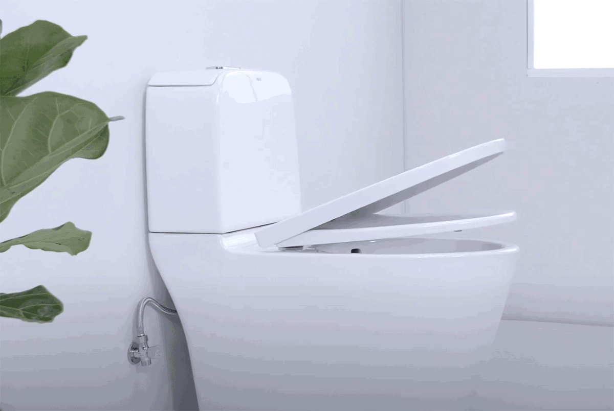 Bồn cầu INAX 2 khối AC-832VN nắp đóng êm thoải mái