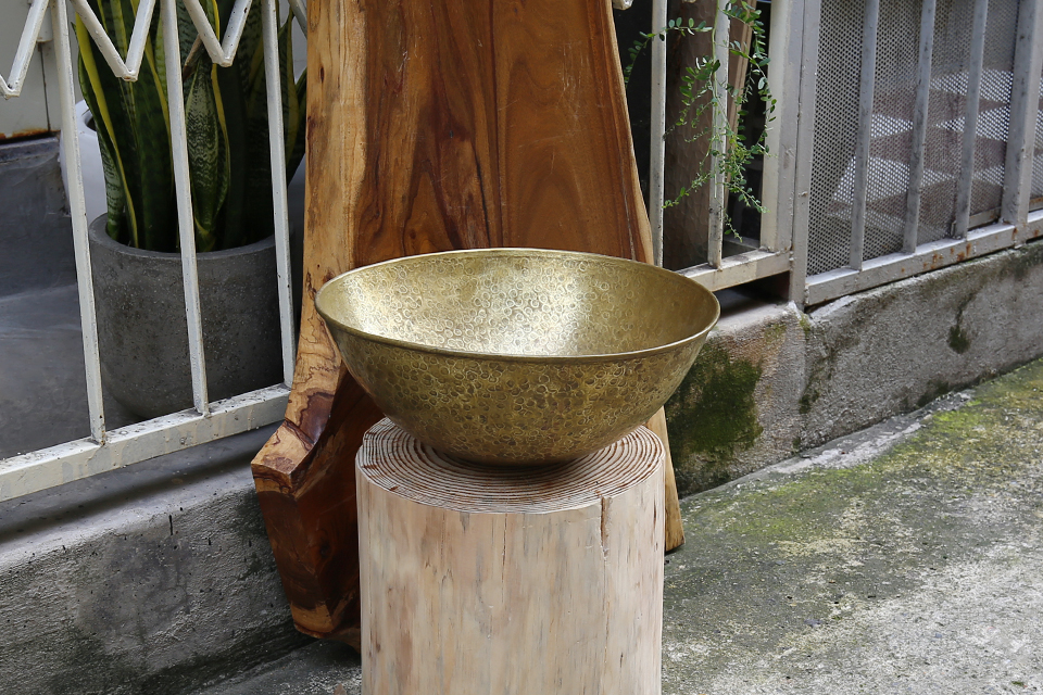 Chậu lavabo đặt bàn Kanly bằng đồng RSC202V