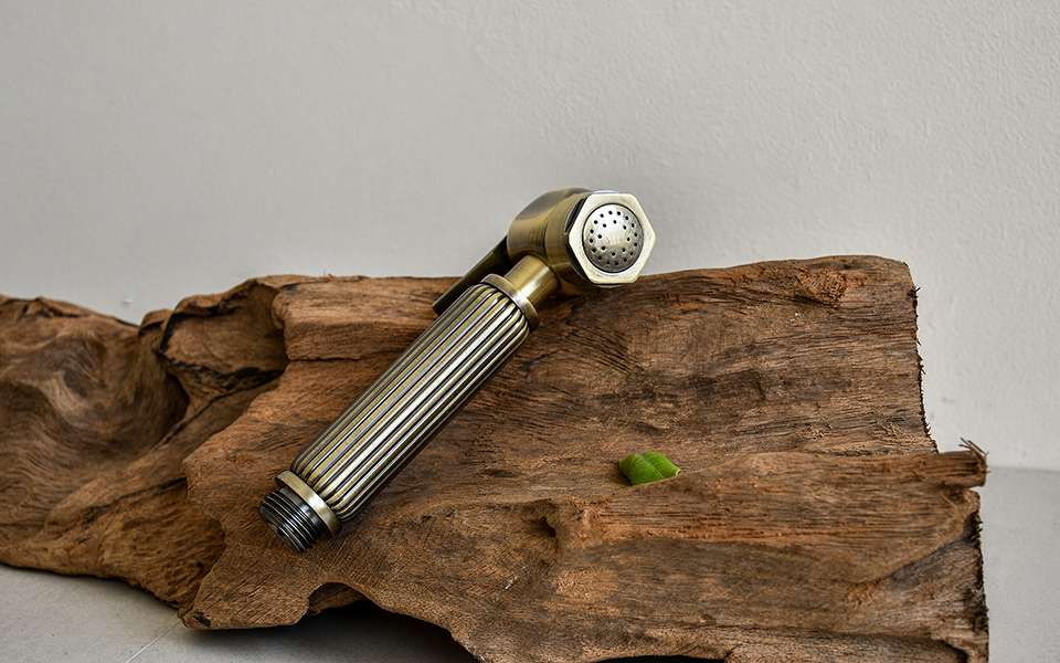 Vòi xịt vệ sinh bằng đồng Kanly GCK22