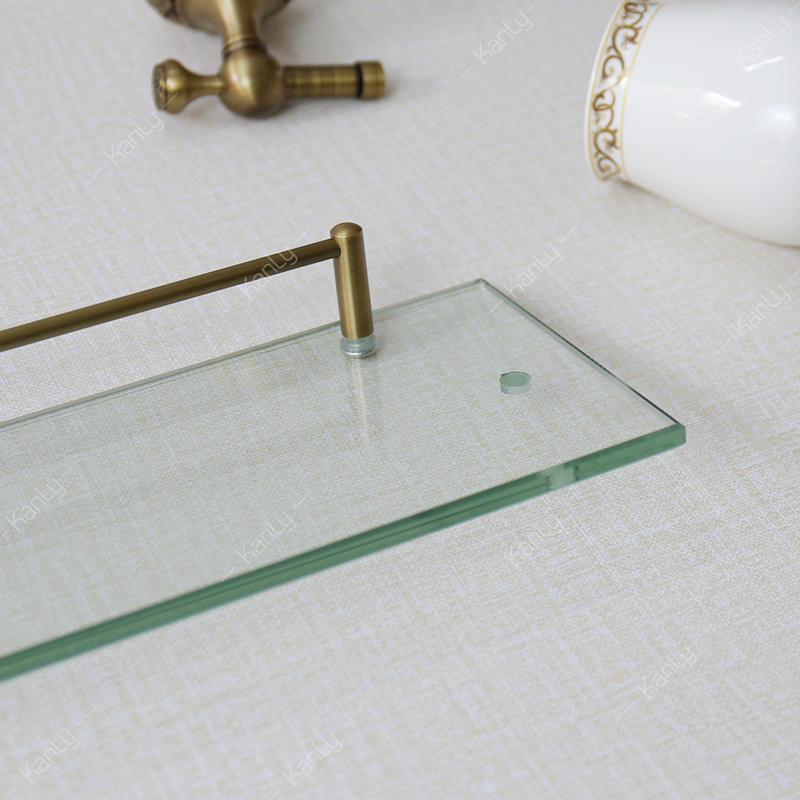 ke-dung-my-pham-treo-tuong-gch14-3