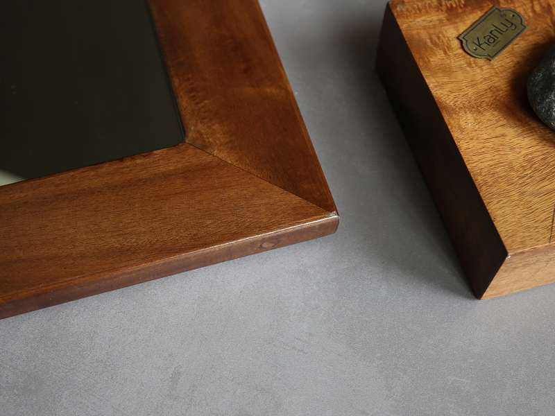 Gương soi khung gỗ tự nhiên 50x70cm Kanly PK21.01