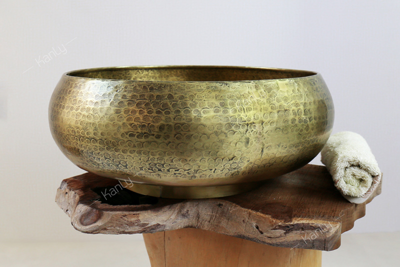 Chậu lavabo đặt bàn Kanly bằng đồng RSC122V/21V