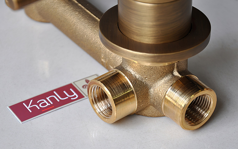 Vòi âm tường nóng lạnh bằng đồng Kanly GCT04/ GCT04B