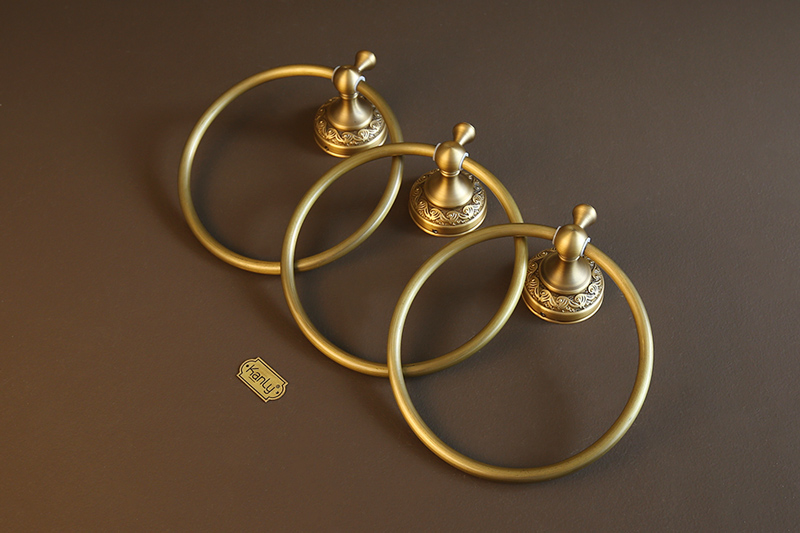 Vòng treo khăn bằng đồng Kanly GCH02